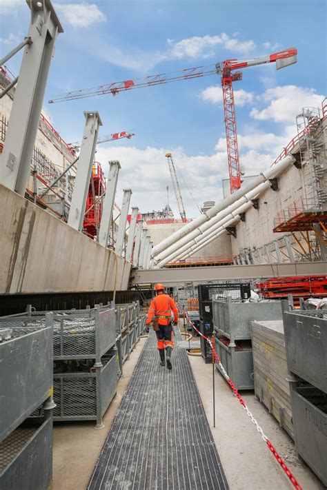 Retour En Images Du Chantier De La Future Gare De La Porte Maillot