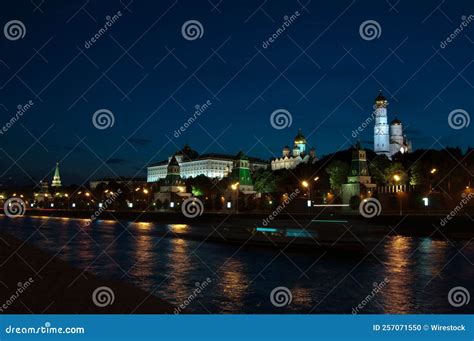 Grand Kremlin Palace The Churches And The Taynitskaya Tower Of The