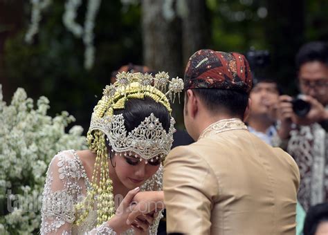 Prosesi Akad Nikah Syahnaz Sadiqah Dan Jeje Govinda Berlangsung Khidmat