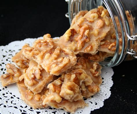 Maple Walnut Candy Low Carb And Gluten Free All Day I Dream About Food