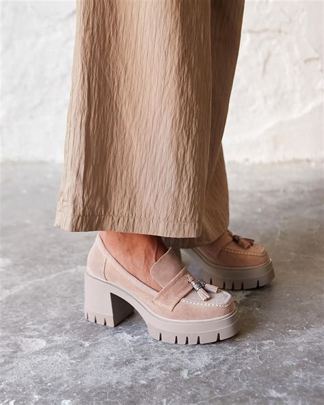 Aisha S Guide 3 Nude Must Haves Razer Edge