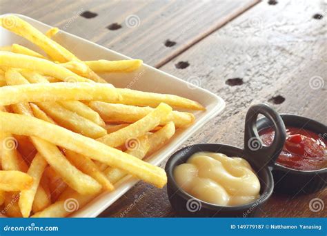 Pommes Frites Mit Ketschup Und Mayonnaise Draufsicht Des