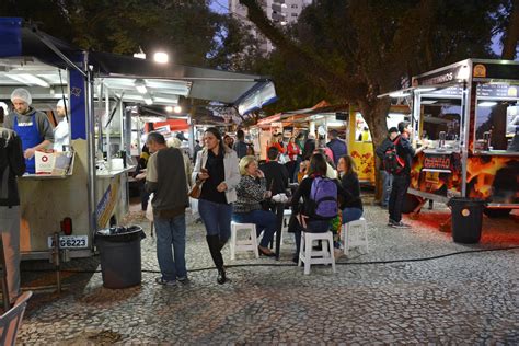 o início das obras na Praça da Ucrânia tradicionais feiras de