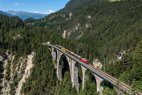 Ge 4 4 I 603 Der RhB Zwischen Filisur Und Davos Wiesen