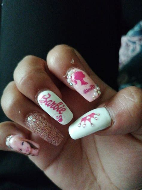 Pin de Katherine en Uñas rosas barbie Uñas rosas barbie Uñas rosas