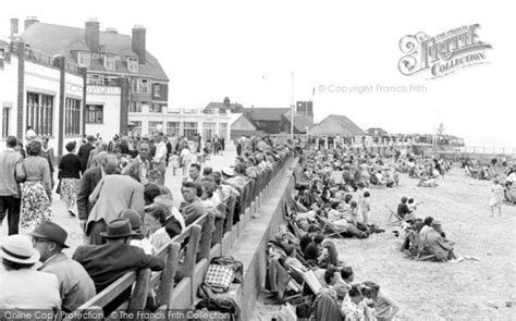 Gorleston-on-Sea photos, maps, books, memories - Francis Frith