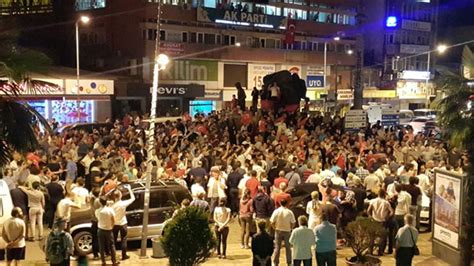 Zonguldak Halk Madenci An T Nda Topland Te O Foto Raflar