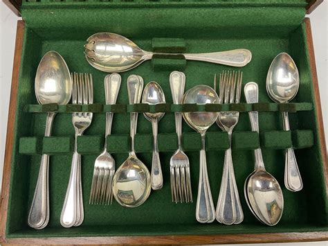 United Cutlers Sheffield Silver Plate Canteen Of Cutlery For Six