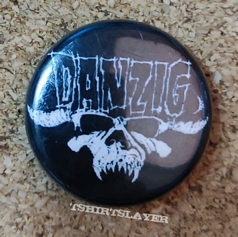 Danzig Button Skull Tshirtslayer Tshirt And Battlejacket Gallery