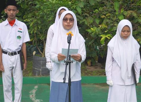 Pembacaan Puisi Warnai Peringatan Hgn Di Man Kulon Progo Man