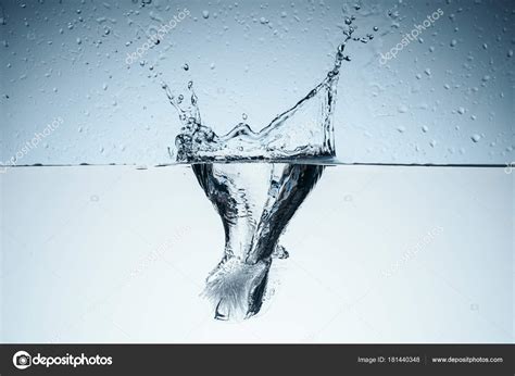 Ice Cube Water Splash Isolated White — Stock Photo © VadimVasenin ...