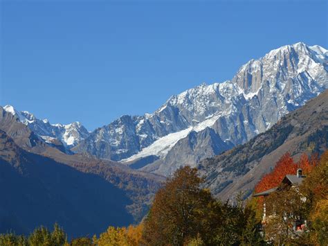 time  hike  du mont blanc  june september