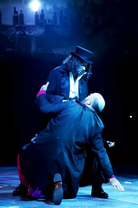 JEKYLL & HYDE - NORTH SHORE MUSIC THEATRE