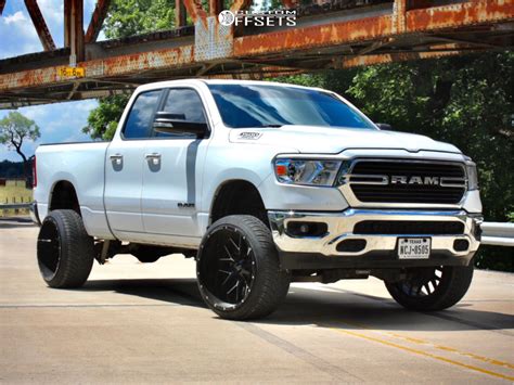 Ram Inch Lift Kit