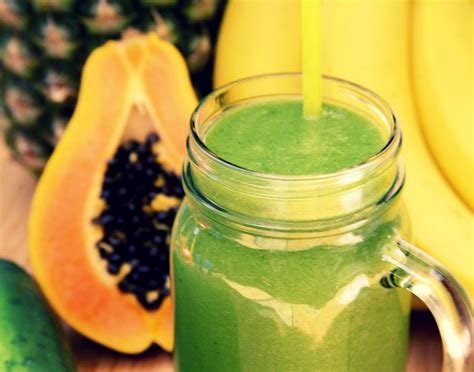 Tropical Papaya Green Smoothie Eatlovelive