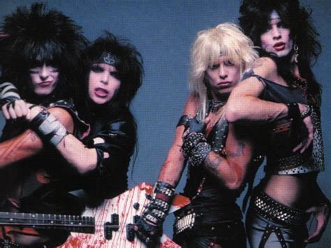 Motley Crue Musicians In Makeup Wallpaper 27947027 Fanpop