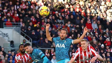 Kane Sparks Spurs Fightback As Epl Returns Oman Observer