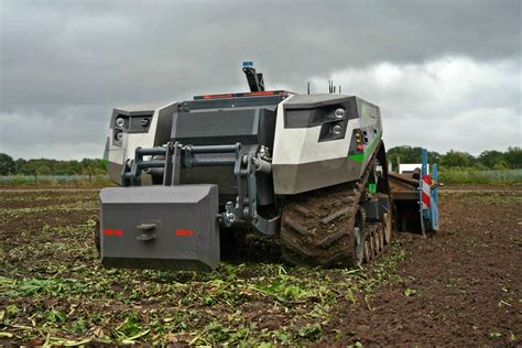 Autonome Landmaschinen CLAAS Kooperiert Mit Start Up AgXeed Und