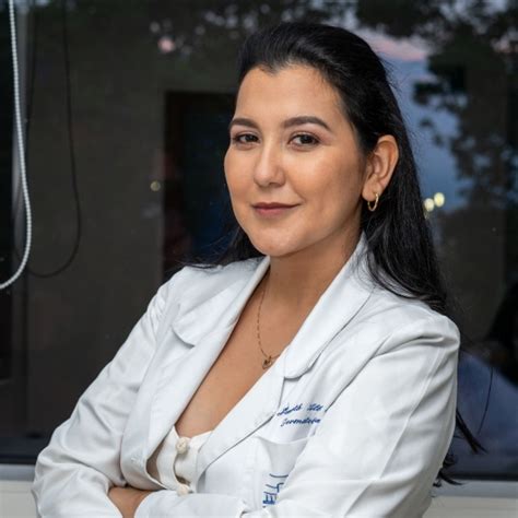 Dra Janeth Alban Muñoz Dermatólogo Cali Agenda cita Doctoralia co