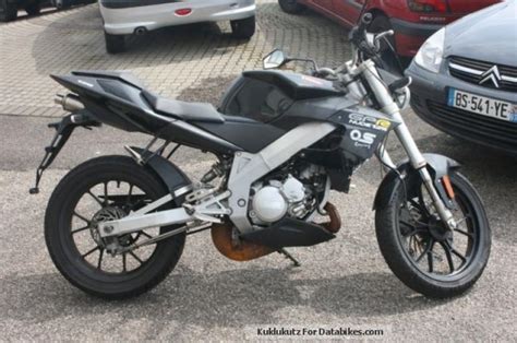 Derbi Naked Bike Moto ZombDrive