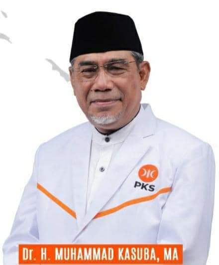 Dr H Muhammad Kasuba Ma Top Puncak Jajak Pendapat Pilgub