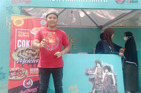 Bagi Porsi Makanan Gratis Di Ngunduh Mantu Kaesang Erina Ini