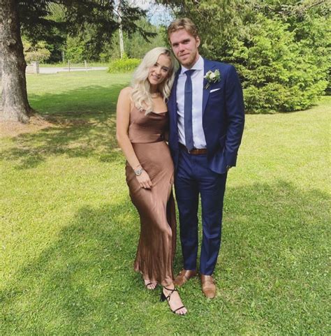 Connor McDavid Girlfriend: All You Need to Know About Lauren Kyle, Age ...