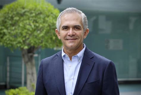 Inhabilitan Un A O A Miguel Ngel Mancera De Cargos P Blicos Alto Nivel