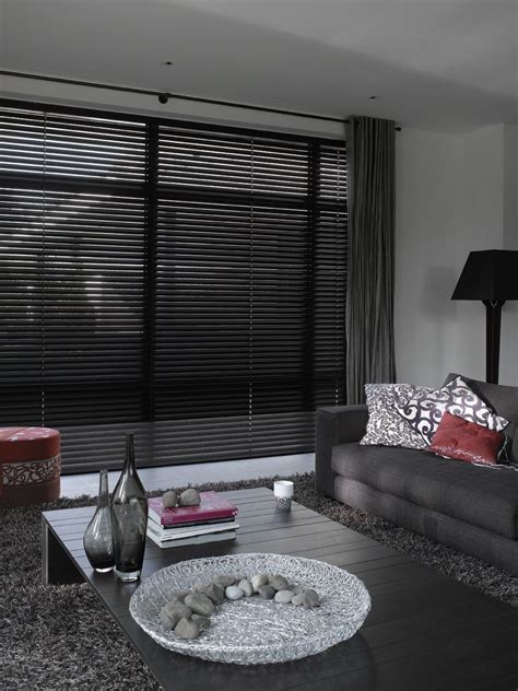 Casual Venetian Blinds In Living Room White Darkening Curtains