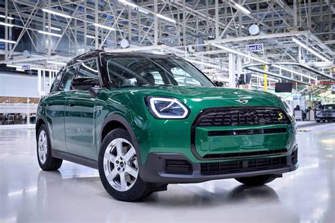 Nuova Mini Countryman Elettrica Al Via La Produzione In Germania