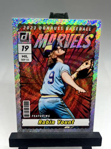 Robin Yount 2023 Donruss Baseball MARVELS Rapture Parallel