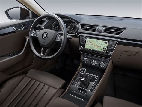 2015 Skoda Superb Interior First Photos Revealed: Passat B8 from the Czechs - autoevolution