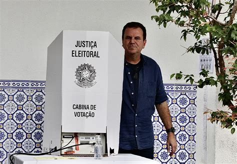 Eduardo Paes vota em André Ceciliano 133 para o Senado André Ceciliano