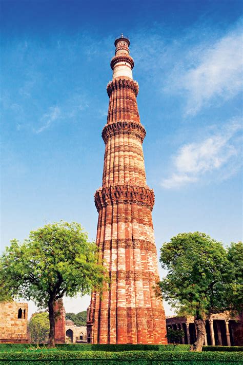 Qutub Minar - Sawan Books