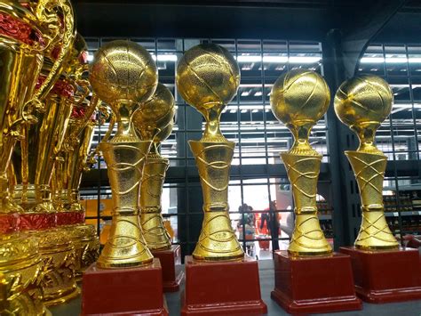 Trophy -small size – Sportsmallgh.com