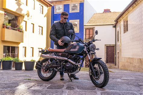 Um Motors Scrambler X Naked Online Kaufen Roomix