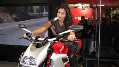 Le Ragazze Degli Stand Eicma Girls