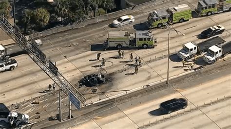 2 People Hospitalized After Fiery Crash On I 95 In Miami Dade Nbc 6