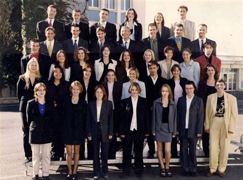 Photo De Classe BTS Action Co Promo 1998 2000 De 1999 La Croix Rouge