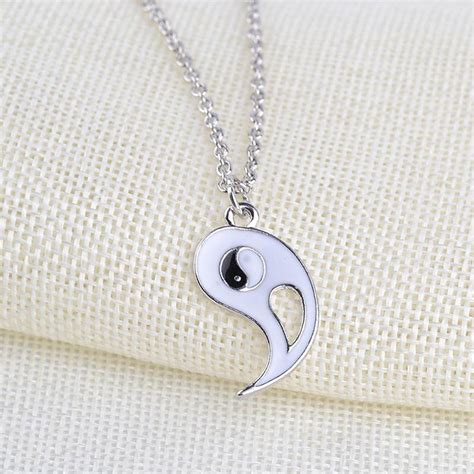 New Round Oil Drop Pendant Necklace Engraved Letters Best Friends Tai