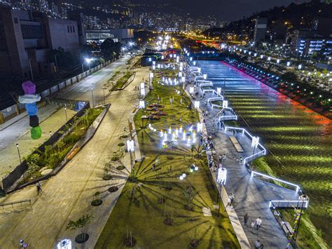 Parques del Río Medellín Sainc Ingenieros Constructores S A