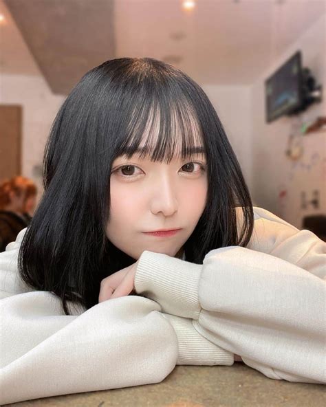 藍崎ゆきなさんのインスタグラム写真 藍崎ゆきなinstagram「やっぱ黒髪好きだよね？ ． ． ． 黒髪 冬コーデ