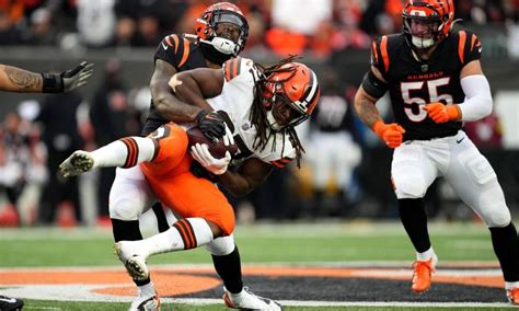 Browns Vs Texans Odds Tips And Betting Trends Week 16