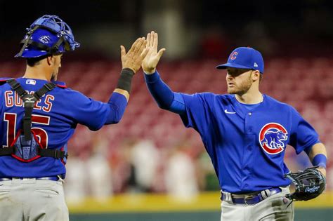 Cincinnati Baseball Chicago Cubs Star Outfielder Ian Happ Receives