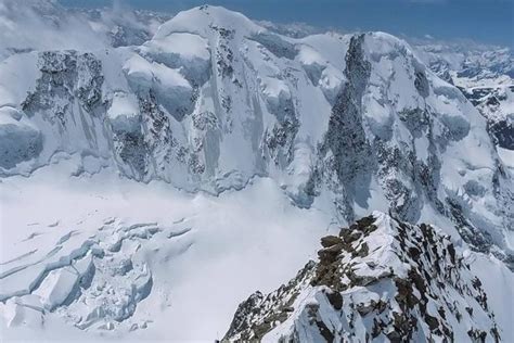 Deux alpinistes allemands retrouvés morts de froid dans le massif du