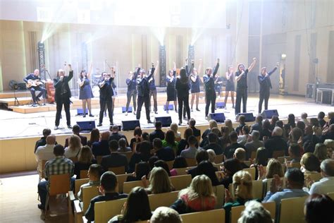 Koncert Karuzela Gna W Filharmonii Świętokrzyskiej W Kielcach