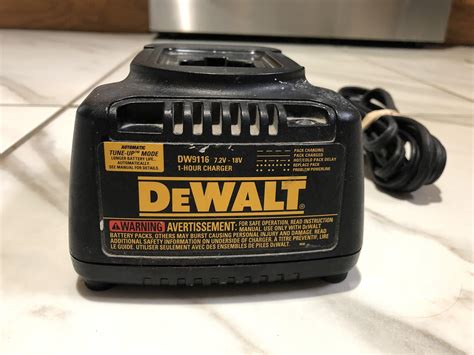 Dewalt Dw Volt To Volt Pod Style Hour Battery Charger