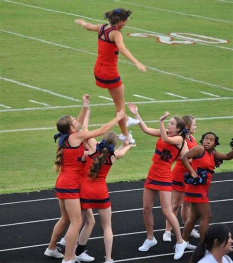 Most Embarrassing Moments For Cheerleaders Dashboardwery