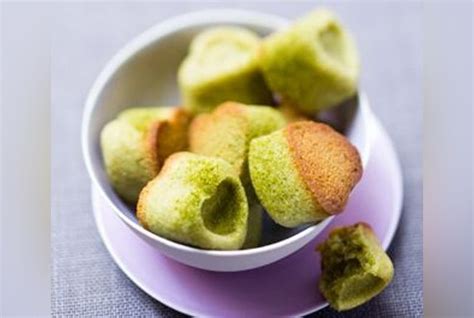 Financiers au thé vert matcha