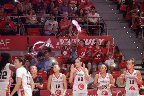 Fotos del debut del Casademont femenino en la Euroliga Imágenes